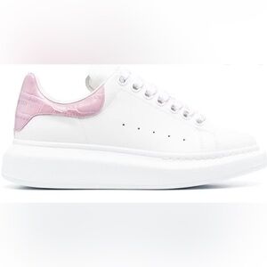 Alexander McQueen Signature Sneaker